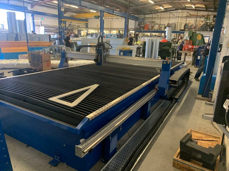 6000-x-2000-portal-cnc-plasma-system-9.jpg (Copy) (Copy)