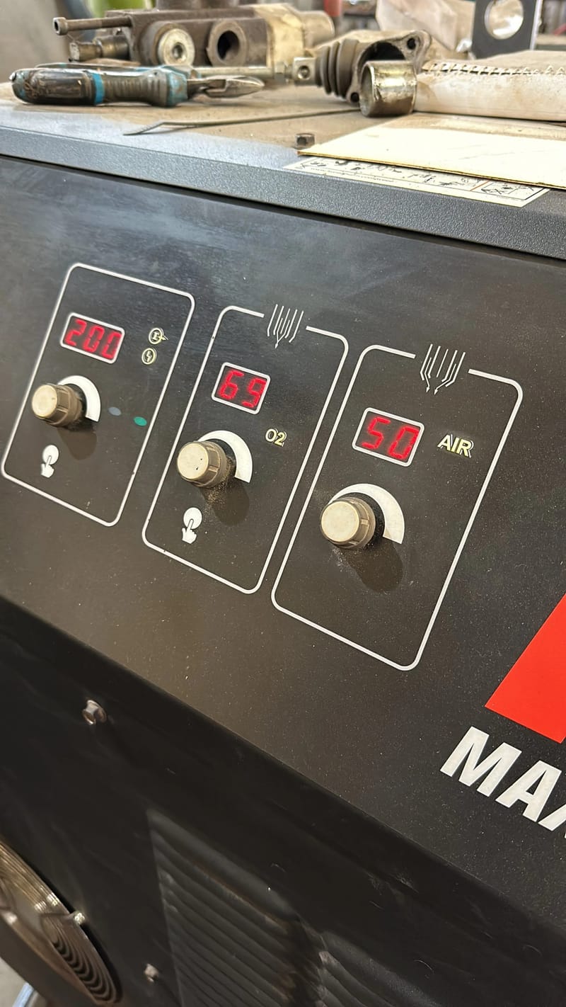 6000-x-2500-portal-plasma-cutter-maxpro-200-13.jpg (Copy) (Copy)