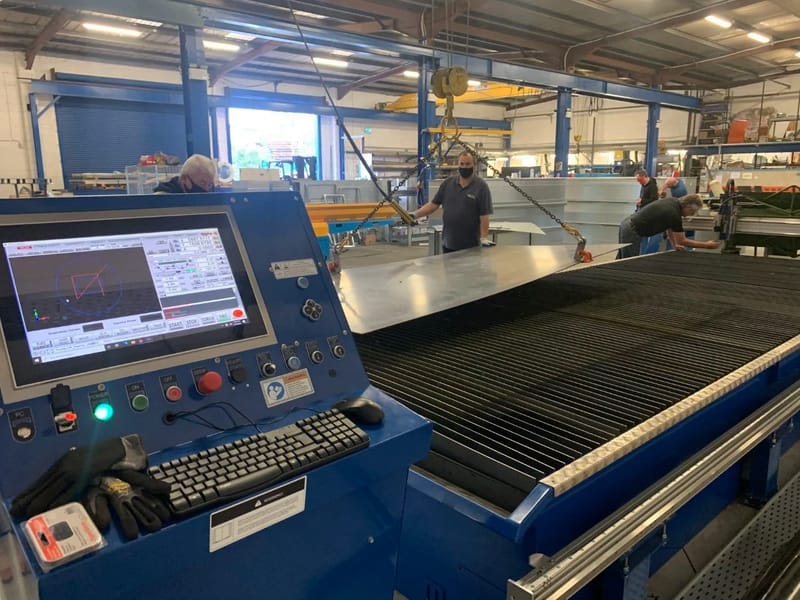 6000x2000-cnc-plasma-cutting-machine-5.jpg (Copy) (Copy)