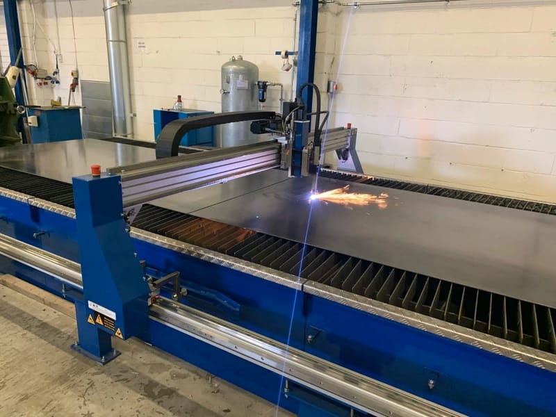 6000x2000-cnc-plasma-cutting-machine-6.jpg (Copy) (Copy)
