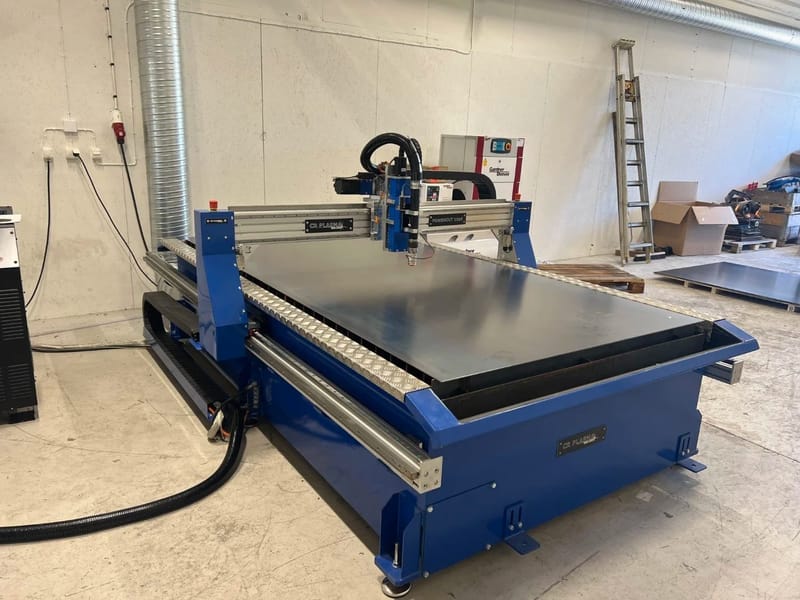 cr-plasma-cnc-plasma-equipped-with-maxpro-200-20.jpg (Copy) (Copy)