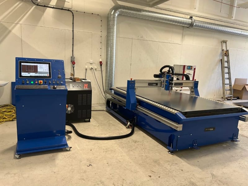 cr-plasma-cnc-plasma-equipped-with-maxpro-200-21.jpg (Copy) (Copy)