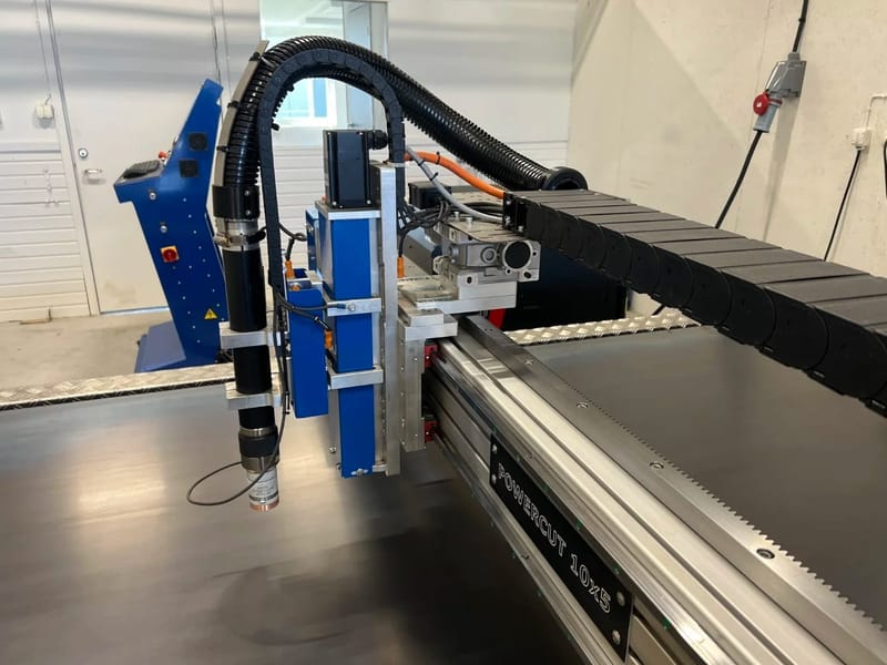 cr-plasma-cnc-plasma-equipped-with-maxpro-200-25.jpg (Copy) (Copy)
