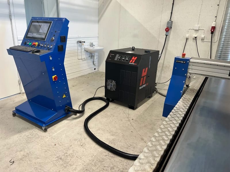 cr-plasma-cnc-plasma-equipped-with-maxpro-200-28.jpg (Copy) (Copy)