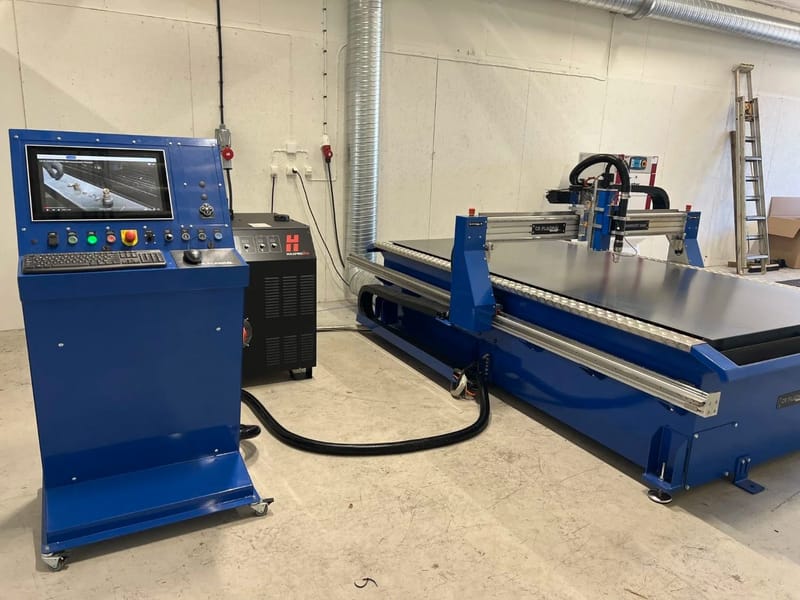 cr-plasma-cnc-plasma-equipped-with-maxpro-200-30.jpg (Copy) (Copy)