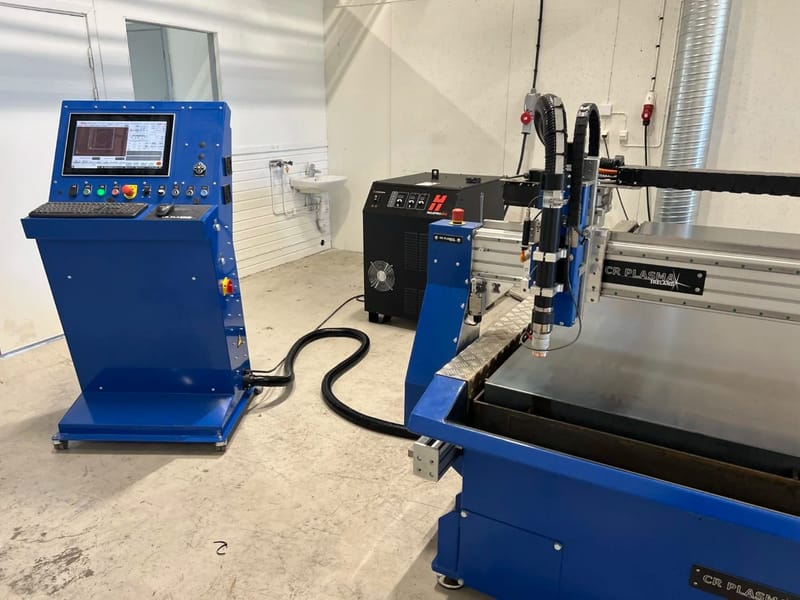 cr-plasma-cnc-plasma-equipped-with-maxpro-200-32.jpg (Copy) (Copy)